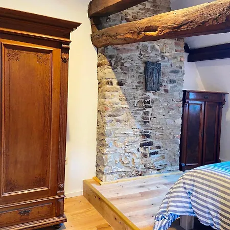 Burg Maisonette Im Posthalterhof Mit Sauna 아파트